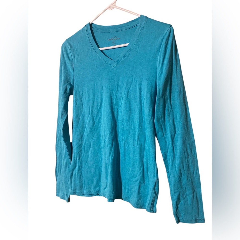 Eddie Bauer Lot Of 4 Long Sleeve Shirts Womens Medium V-Neck Minimalist Comfort - Picture 8 of 16